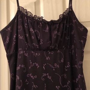 Strappy dress in plum color
